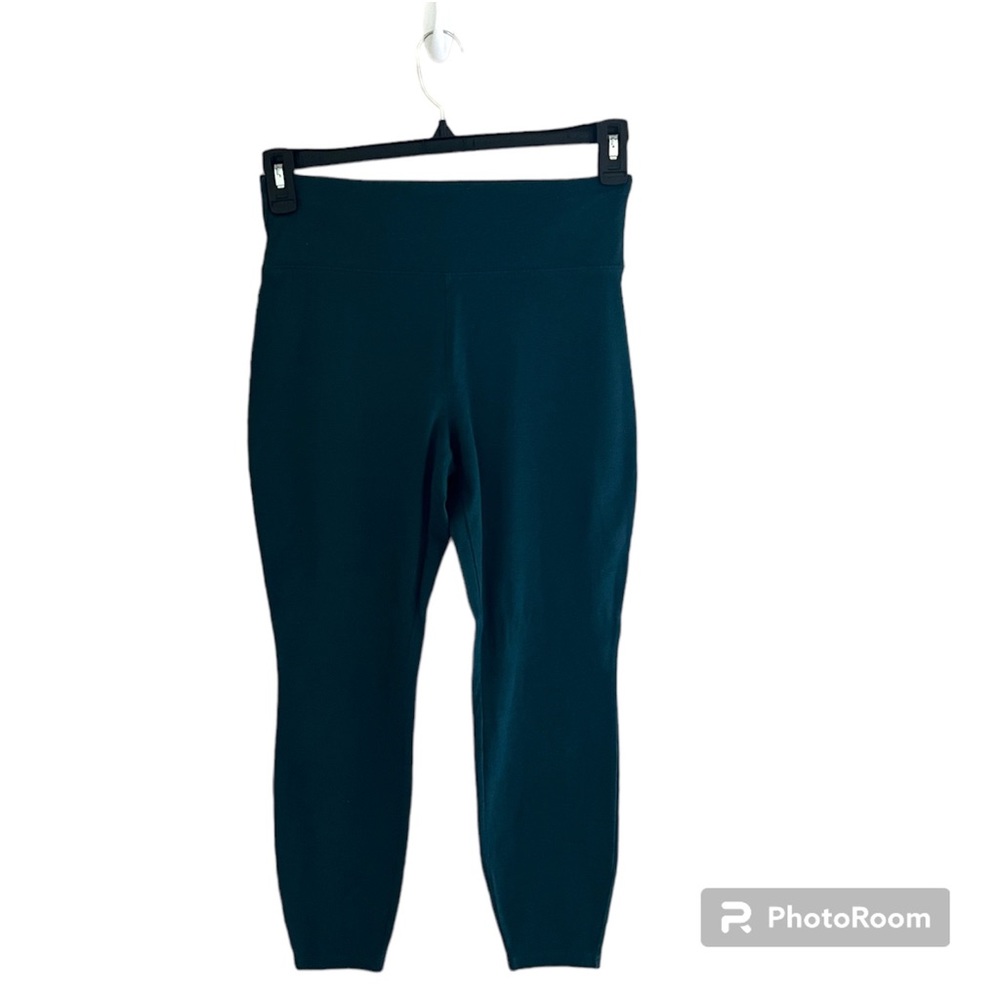 🟢MOSSIMO SUPPLY CO.: Women’s size S, emerald green stretchy capri leggings🟢